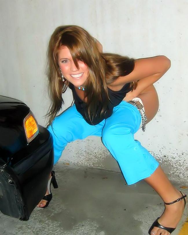 Пьяные девушки онлайн встречаются достаточно часто 12 фото