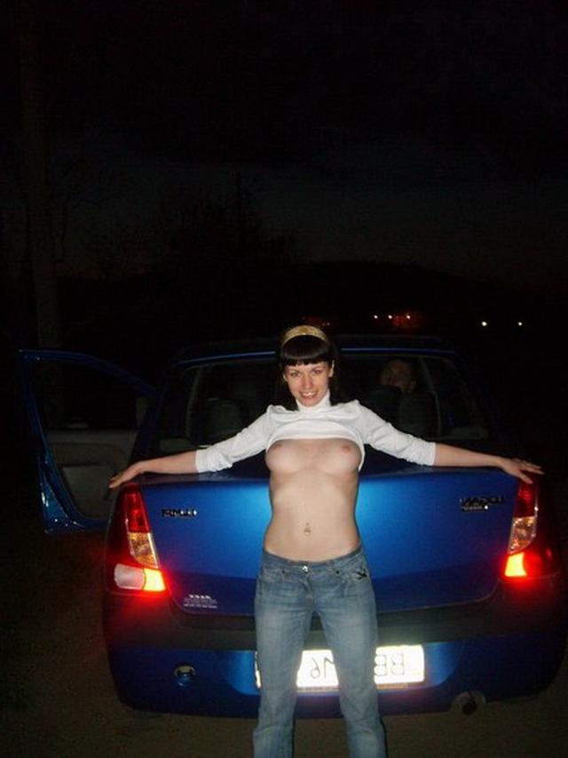 Мужик снимает свою бабу в подъезде 19 фото