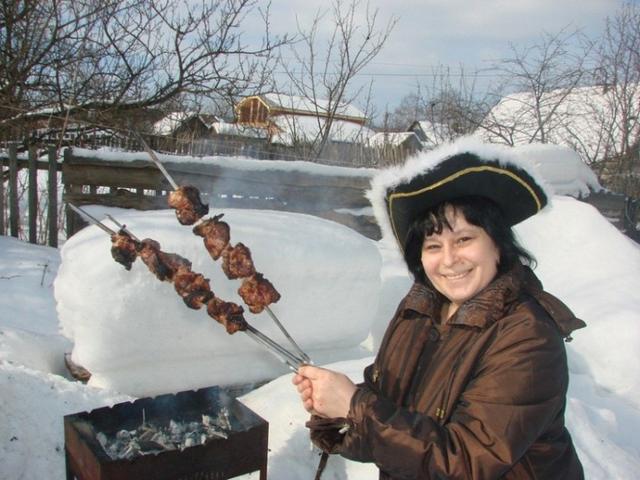 Пристарелая парочка активно проводит время на пенсии 15 фото