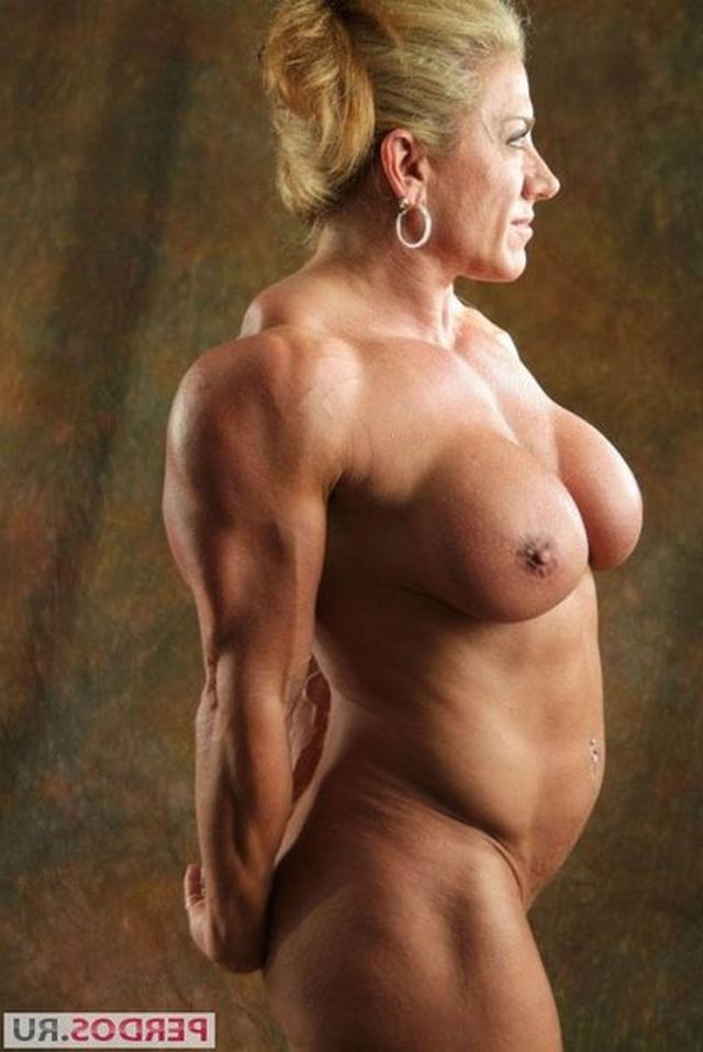 Накаченные милашки показывают красоты 16 фото