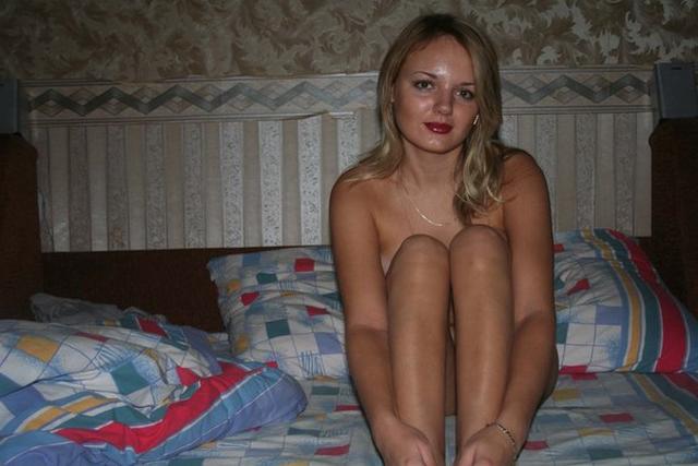 Молоденькие девки заведут кого угодно 2 фото