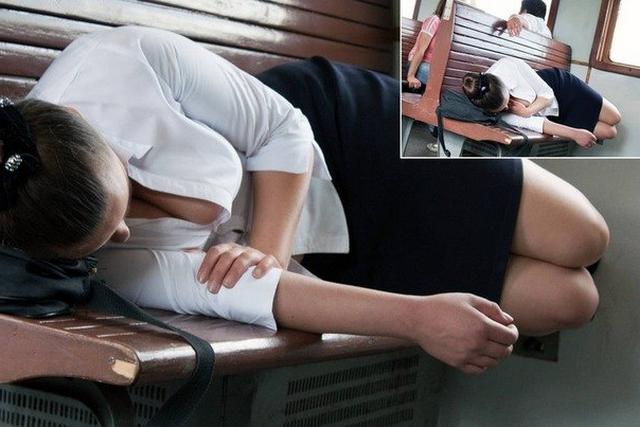 Девки в поездах потеряли всякий стыд 24 фото