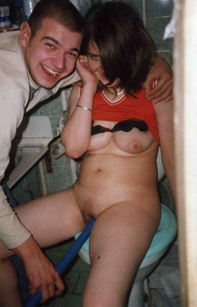 Молоденькие давалки в интересных позах 2 фото