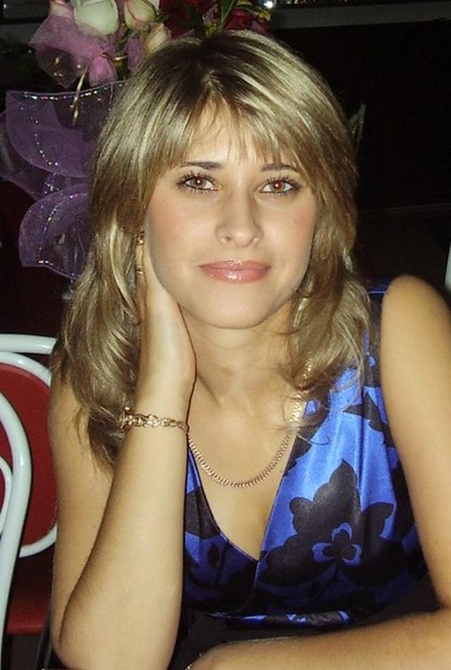 Муж активно трахает женушку 1 фото