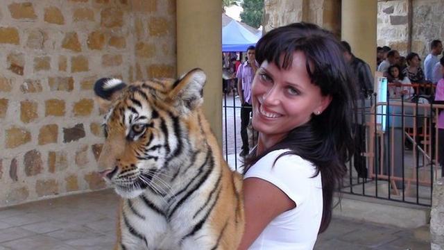 Горячая Надежда с рабочей киской 1 фото