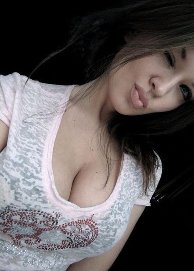 Молодые девушки с хорошими внешними данными 4 фото