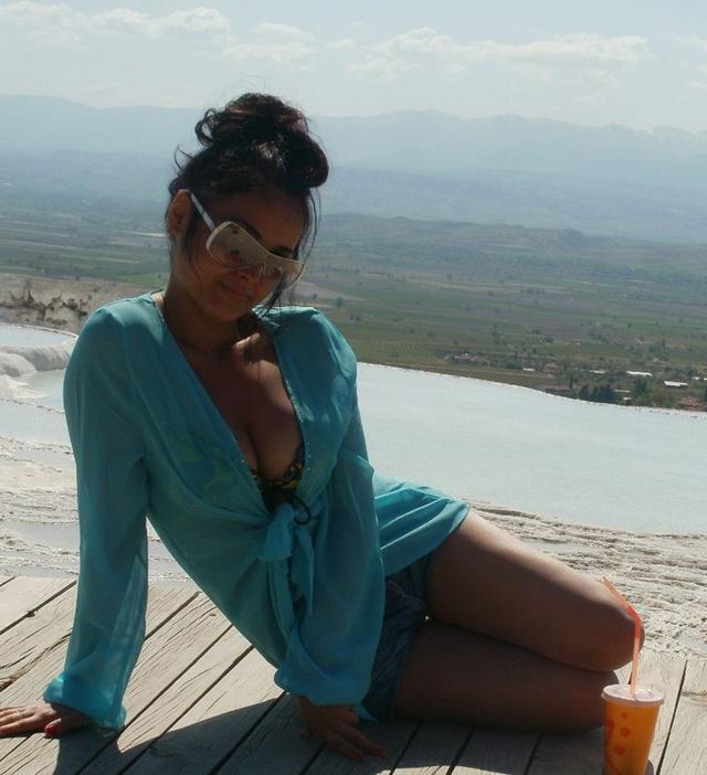 Молодые девушки с хорошими внешними данными 12 фото