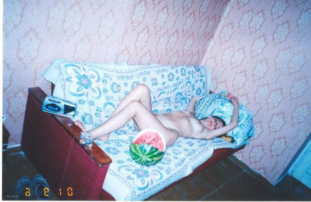 Голые давалки сильно возбуждают 19 фото