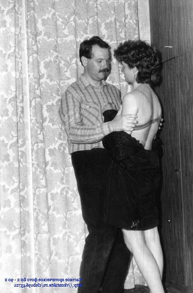 Советская парочка активно трахается 3 фото