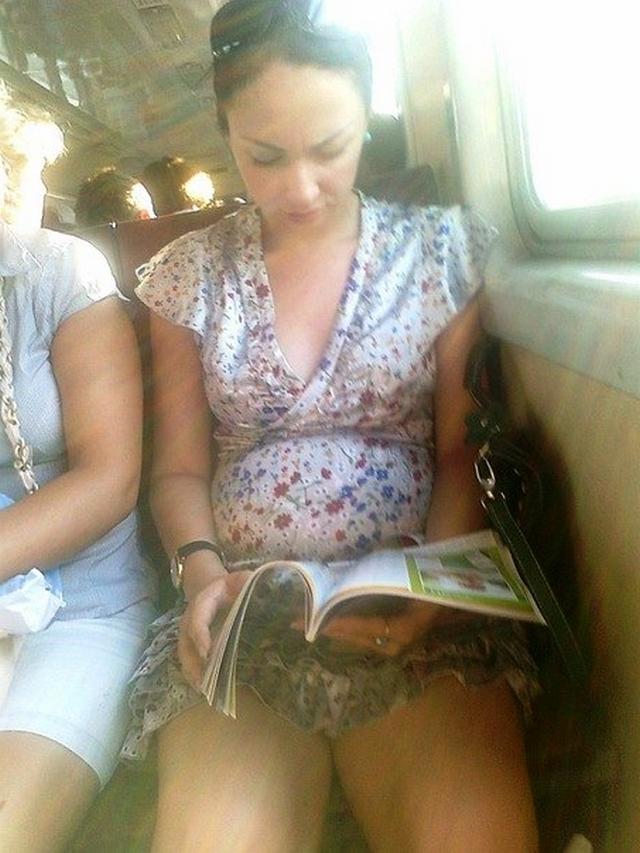 Под юбкой скрывается самое интересное 10 фото