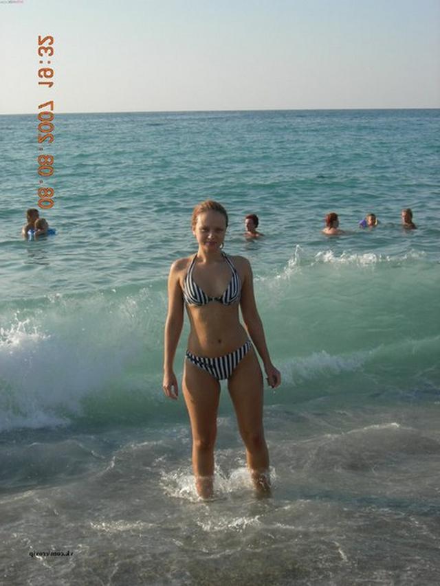 Рыженькая Маринка не страдает излишней скромостью 4 фото